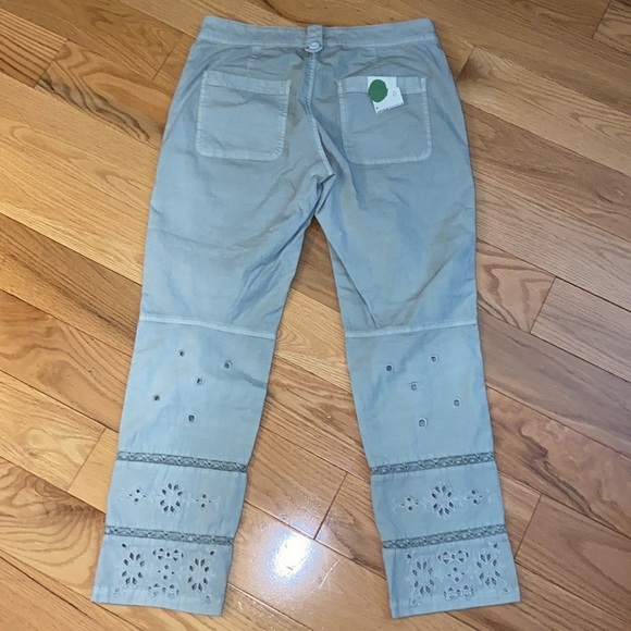 NWT Anthropologie Green Eyelet Khaki Wanderer Pants in size 27 - Picture 5 of 11